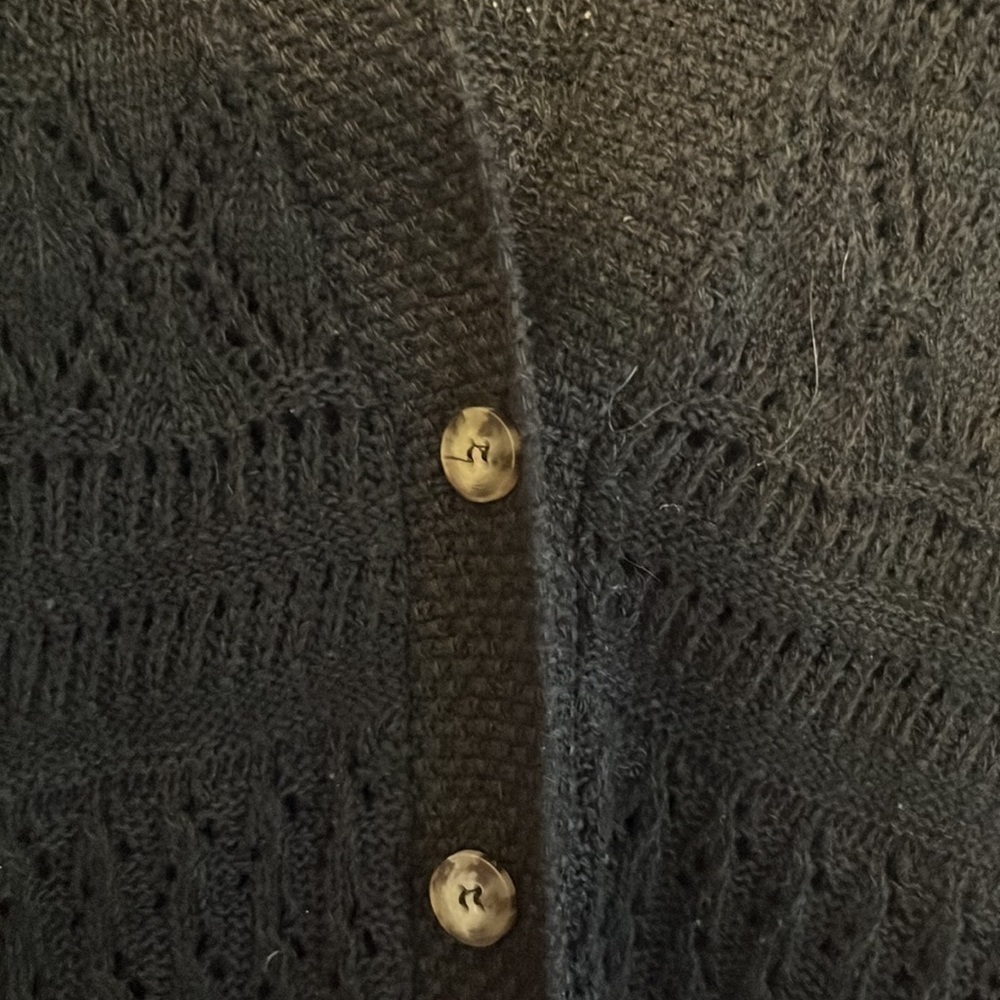 BLACK button up sleeveless cardigan - Picture 7 of 11